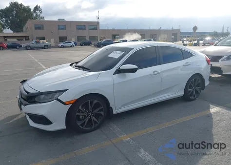 2021 Honda Civic Sport z USA, uszkodzony, nr VIN 2HGFC2F80MH540073